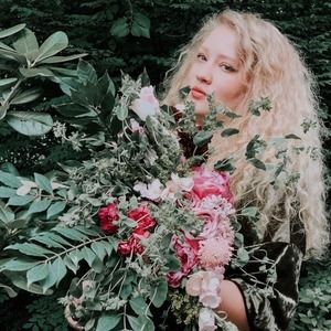 Meet your Posher, Shawna